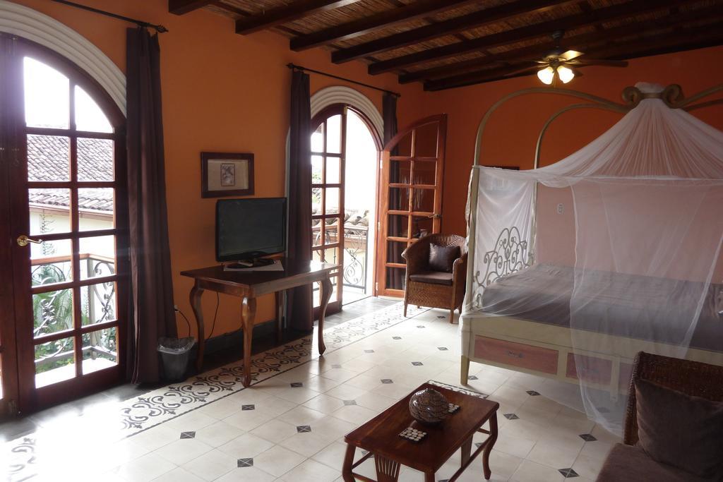 Hotel Casa Cubana Granada Nicaragua Room photo